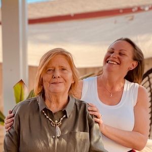 Meet your Posher, Posh